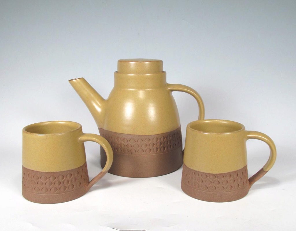 stoneware coffee pot & mugs - Patan, Douée pottery Zx210