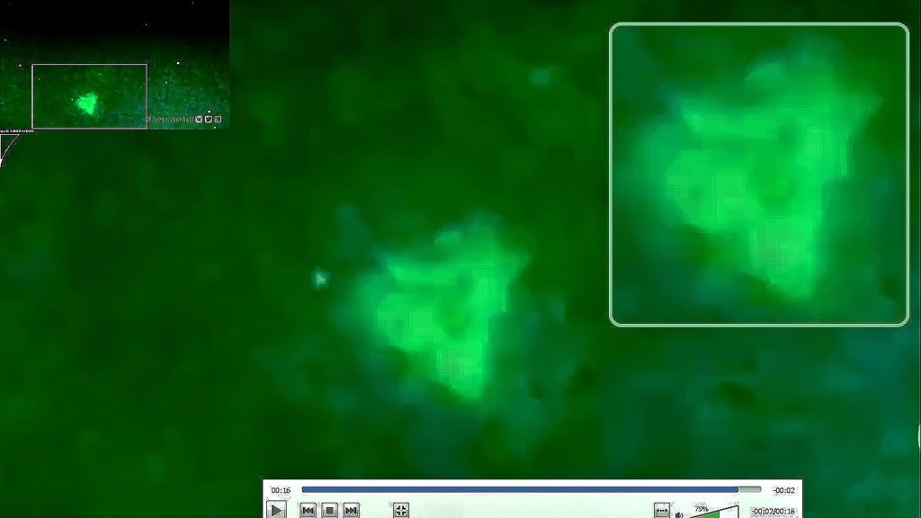 Le Pentagone confirme la véracité d'une vidéo d'OVNI - Page 12 B-260_10