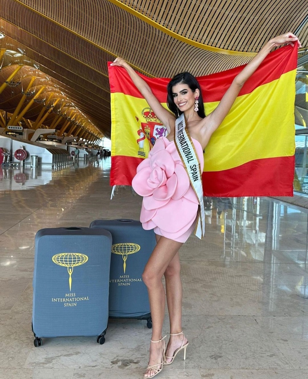 Claudia González en Miss International  Screen16