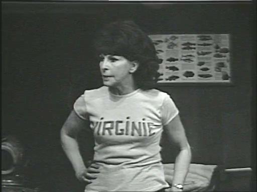 août - 04 août 1966: Au théâtre ce soir - Virginie Louisa12
