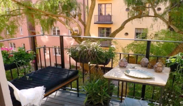 Mon balcon, c'est mon jardin.. Photo110