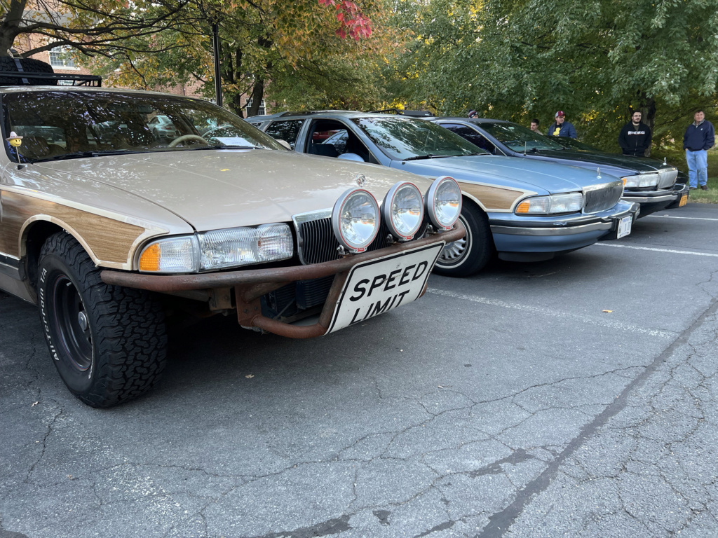 Trio of Roadmasters at Katie's Cars & Coffee 10/8 Image110