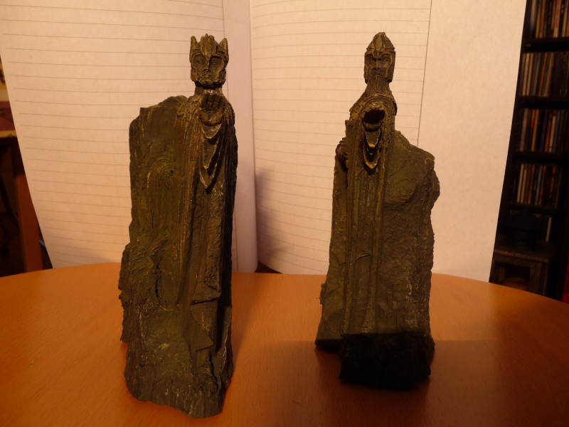 Collection n°149 : kirkyoyo armes LOTR+ sideshow MAJ(30/01) P1010123
