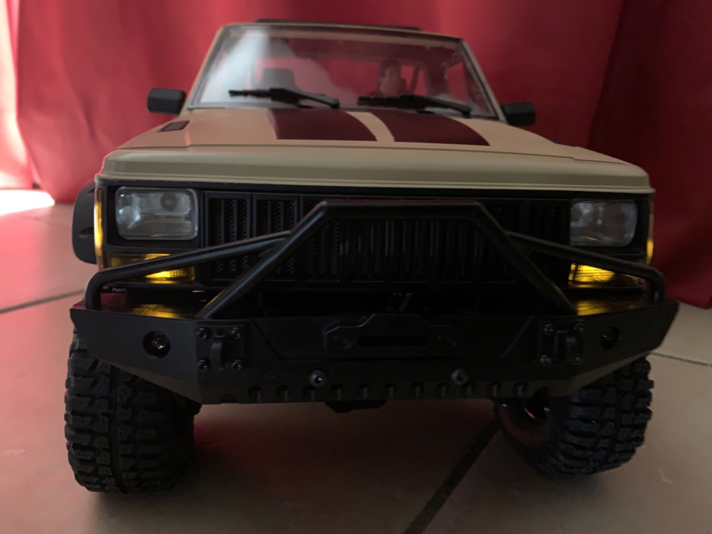 Projet SCX10 II - Carrosserie Comanche et Cherokee XJ - Page 2 D1196d10