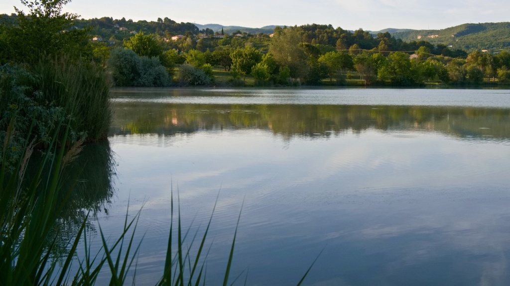 Au fil de l'eau 10010