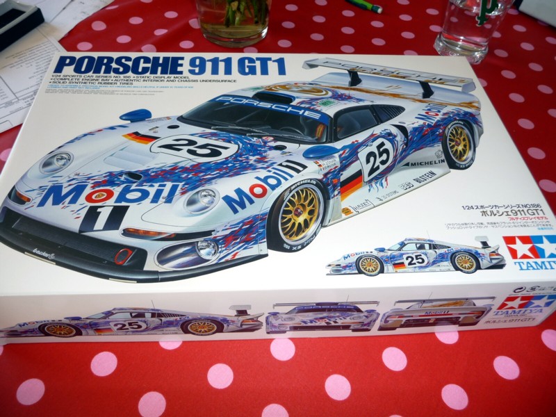 [Tamiya 1/24] Porsche 911 GT1 Roock Racing LM 1997 P1090010