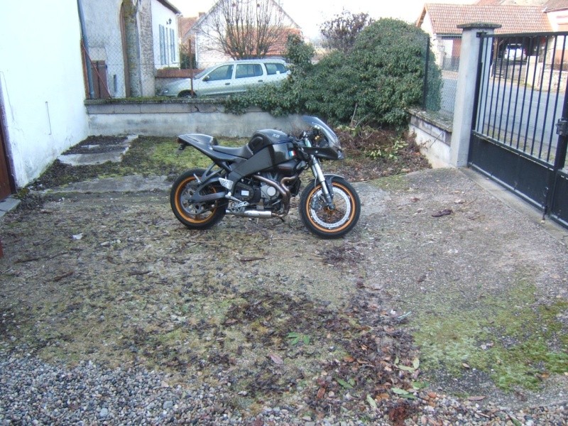 PRJET BUELL R/S by daytonateur... - Page 9 Dscf3816