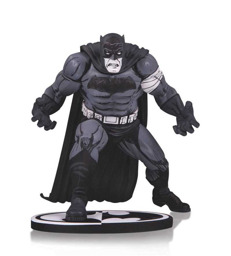 black white - BATMAN BLACK AND WHITE: BATMAN BY KLAUS JANSON STATUE Batman25