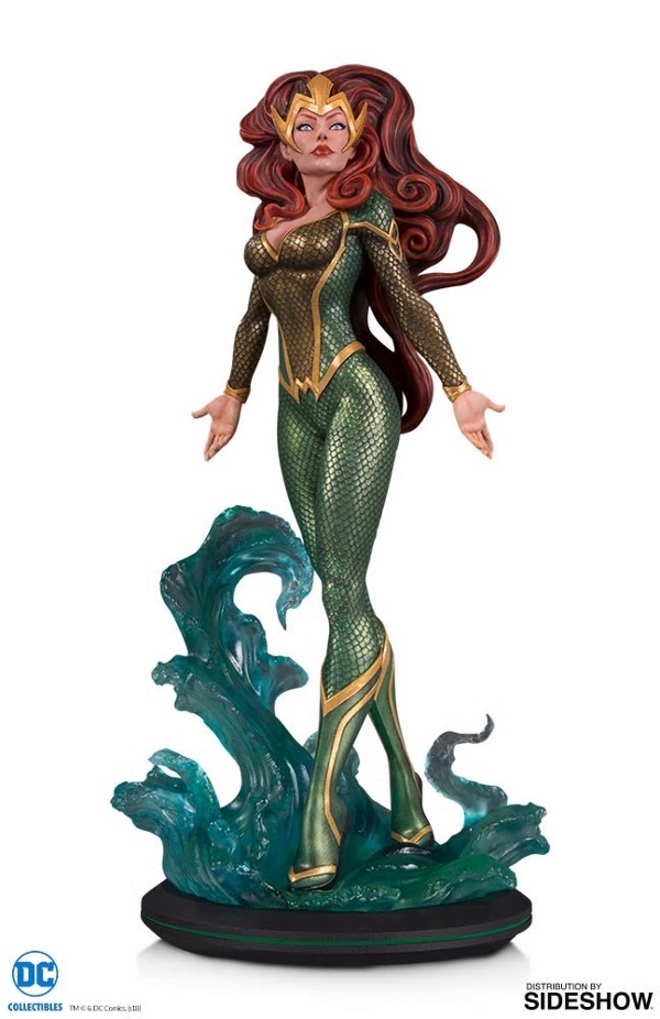 COVER GIRLS: MERA STATUE Dc-cov11