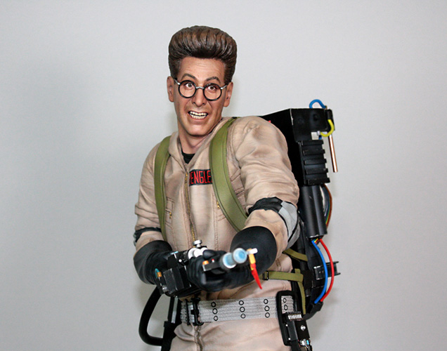 HCG - GHOSTBUSTERS : SPENGLER 1:4 Scale  Egon2010