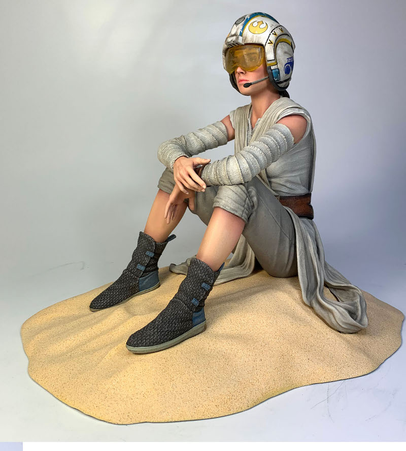 REY DREAMER STATUE Gentle11