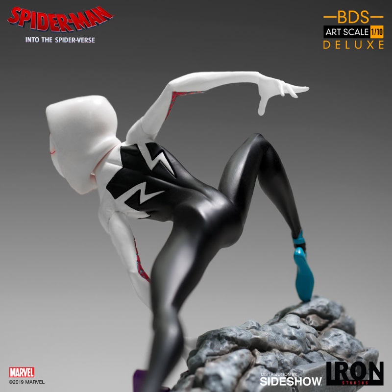 IRON STUDIOS : Gwen Stacy 1/10 statue Gwen_s15