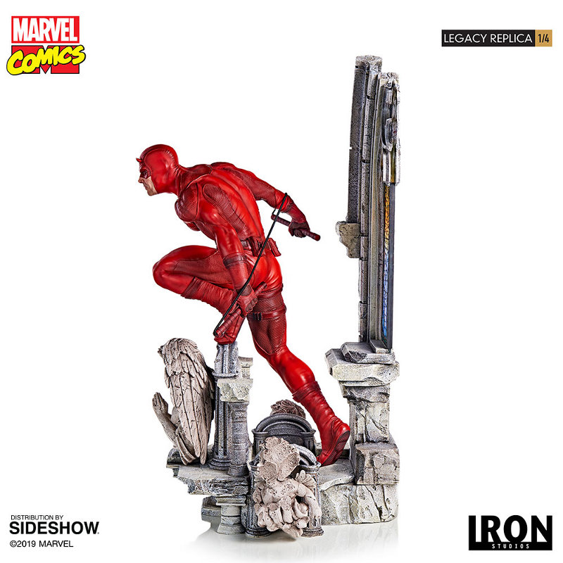 IRON STUDIOS : Daredevil Legacy 1/4th Scale Statue Iron-127