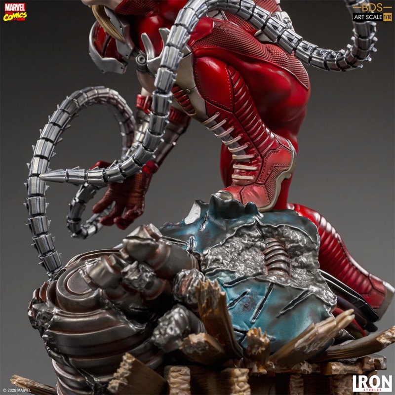 IRON STUDIOS : Omega Red Statue Iron-537