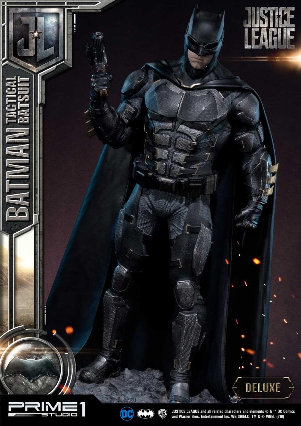 Justice League – Tactical Suit Batman 1/3 scale Statue Justic20