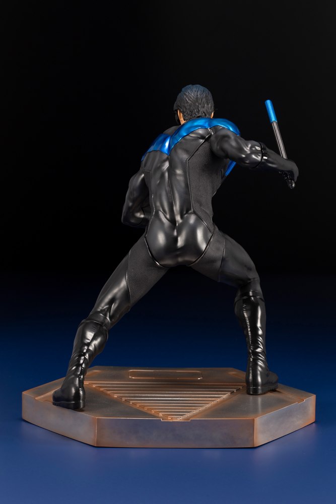 Nightwing 1/6 Statue Koto-n13