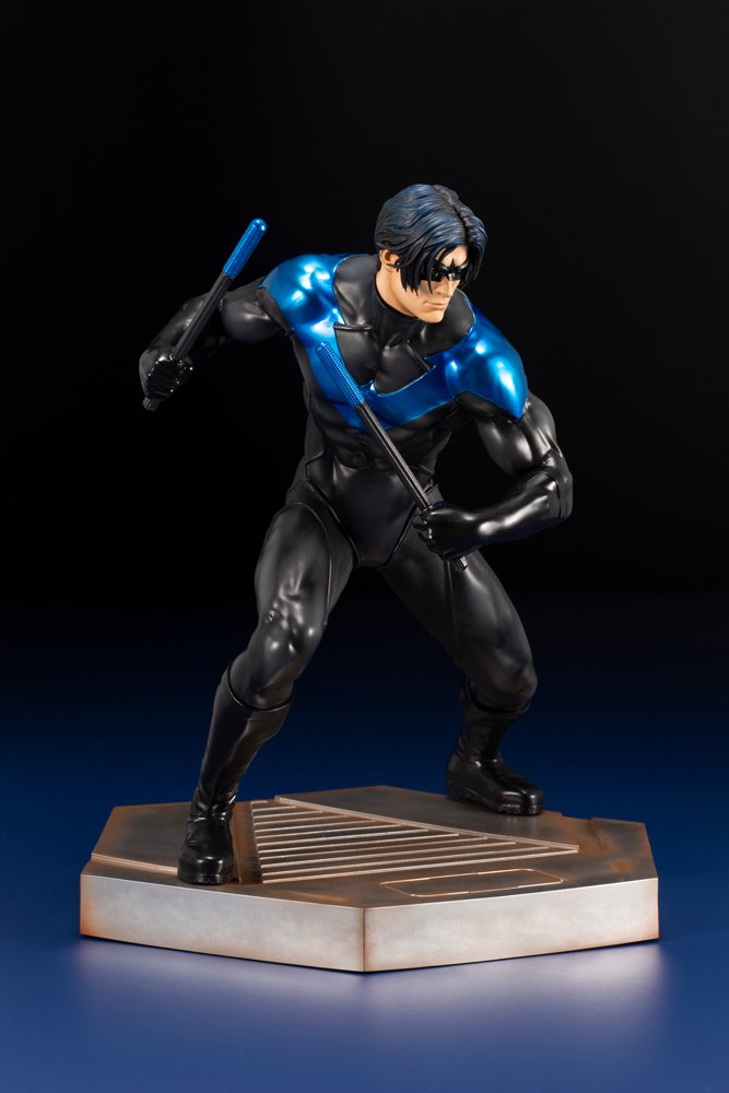 Nightwing 1/6 Statue Koto-n16