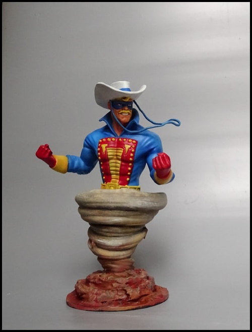 Texas Twister (la Tornade du Texas) - buste - Rocco Larocca Texas_12