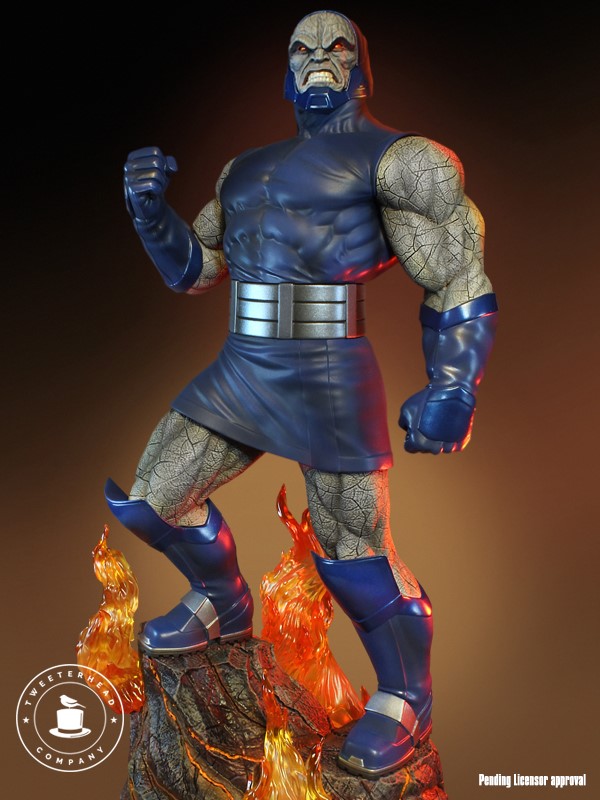 Super Powers Collection : Darkseid 1/6 Scale Statue Tweete30