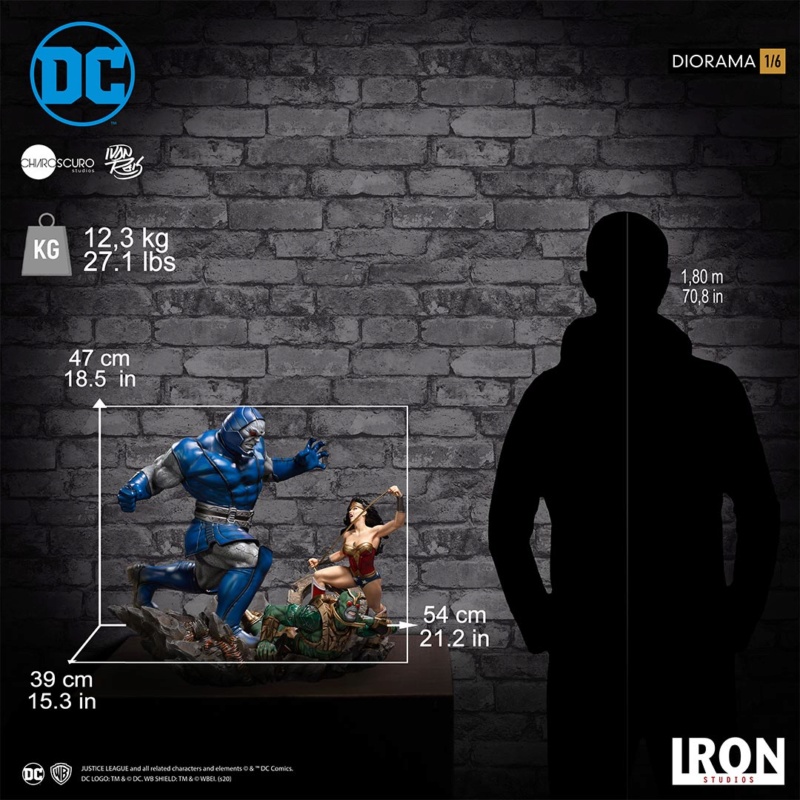 IRON STUDIOS : Wonder Woman vs Darkseid 1/6 Scale Diorama Statue Wonder48
