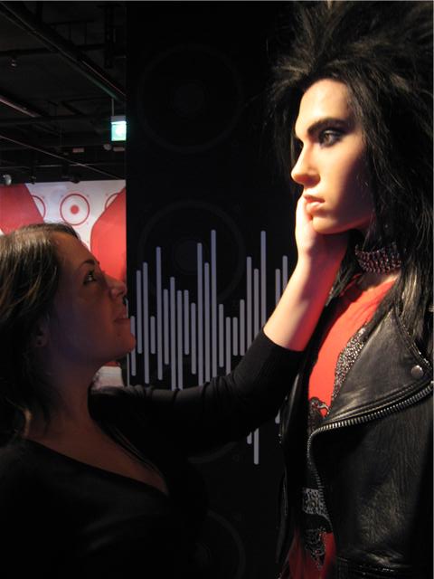 Bill Kaulitz in wax at Madam Tussauds Perfec10