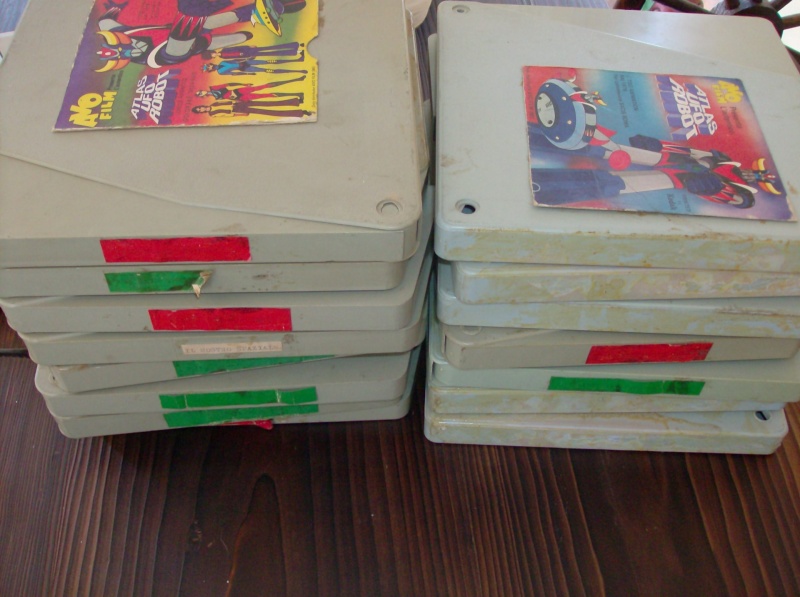 Vendo 5 Bobbine super 8mm metri 150,di Goldrake Atlas Ufo Robot , Il pericolo viene dallo Spazio, La terra è in pericolo, Attacco a Tokio, Agguato Lunare, Catturate gli spaziali , Missione da Vega Hpim4310
