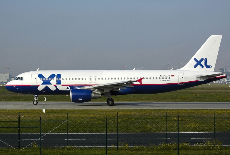 20.10.2008 XL Airways D-AXLB  A320 FRA mon 11:11 nach Antalya Img51310