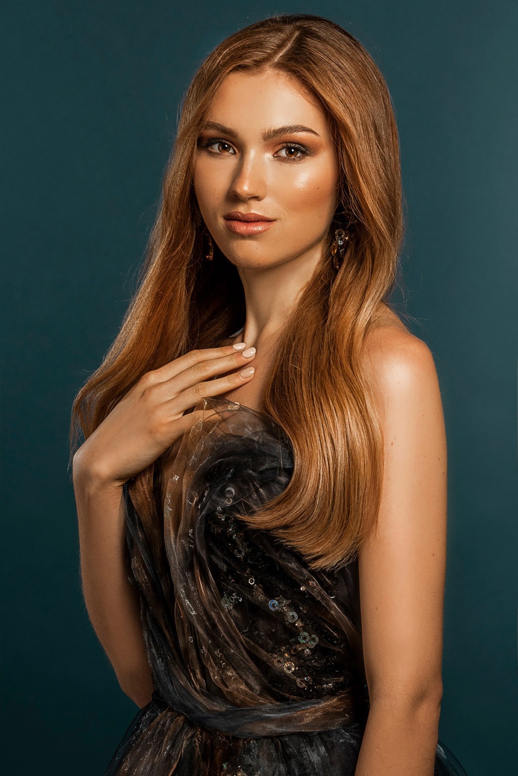 --- Road to Miss Czech Republic 2020 - Meet the finalists --- Image17