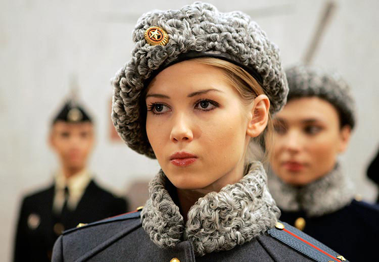 Ukraine : l’ère des réformes impopulaires Sexy-r10