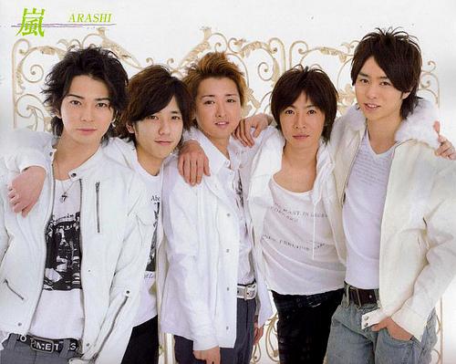 J.E's ARASHI (storm) Rashi10