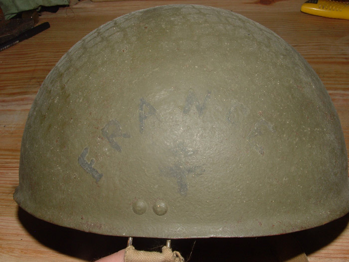 Un casque "FFI" 08111817