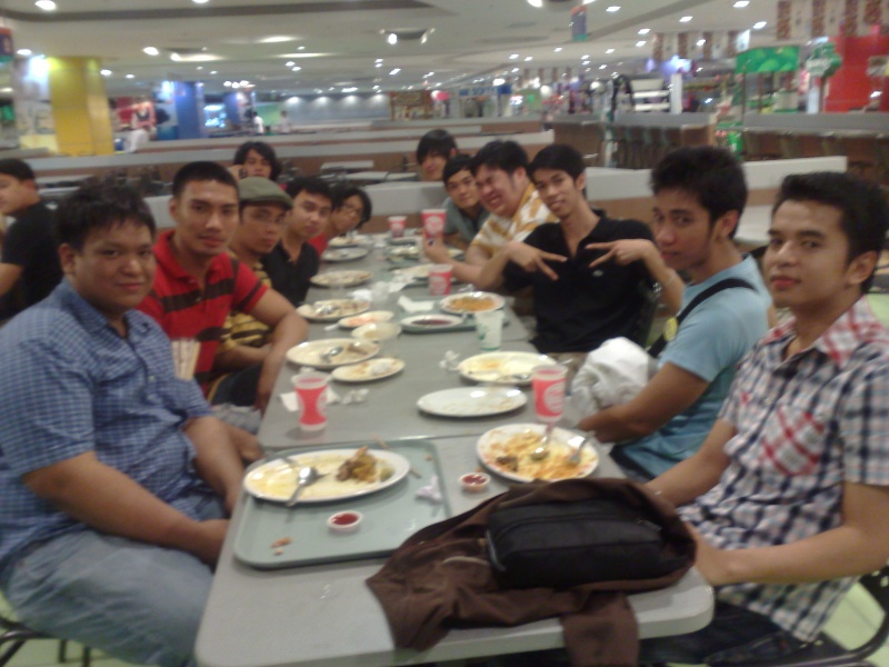 bawal magka-picture ang PMS members. 06122013