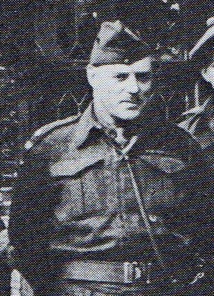 South Saskatchewan Regiment Officers Helmet Img18211