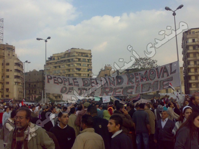 جولة ميدانية فى ميدان التحرير (فيديو وصور ) Ouooou16