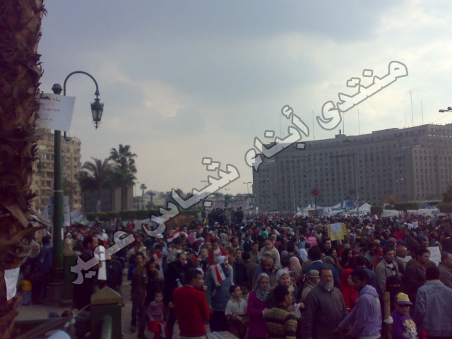 جولة ميدانية فى ميدان التحرير (فيديو وصور ) Ouooou31
