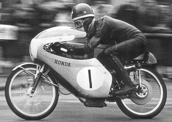 HONDA h3 -registronex - 1966 Honda RC116 Réplica bicilíndrica de 50 cc Luigi_10