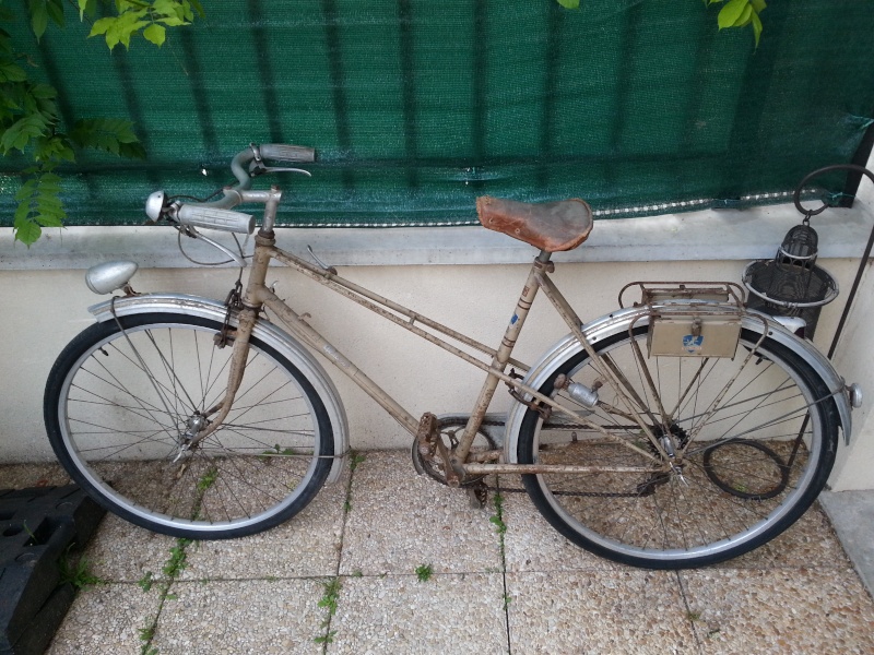 Vélo ancien Peugeot d'avant guerre 1939? 20130610