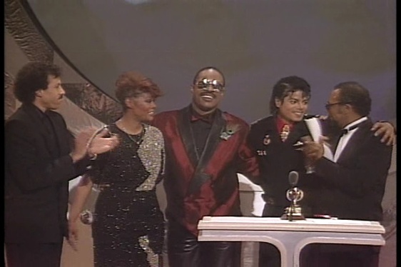 [DL] Michael Jackson, Lionel Richie, Quincy Jones - Grammy Awards 1986 Grammy15