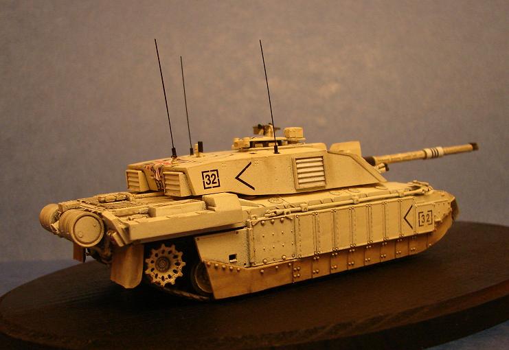 Challenger II MBT de Mustang... (Trumpeter - 1/72) Dsc09030