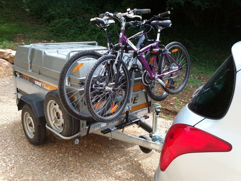 PORTE VELOS sur caravane pliante