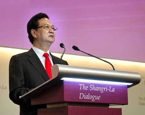 Thủ tướng Nguyễn Tấn Dũng: Xây dựng lòng tin chiến lược _bac0210