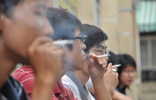 Hơn 40.000 người Việt Nam chết mỗi năm vì thuốc lá Images11