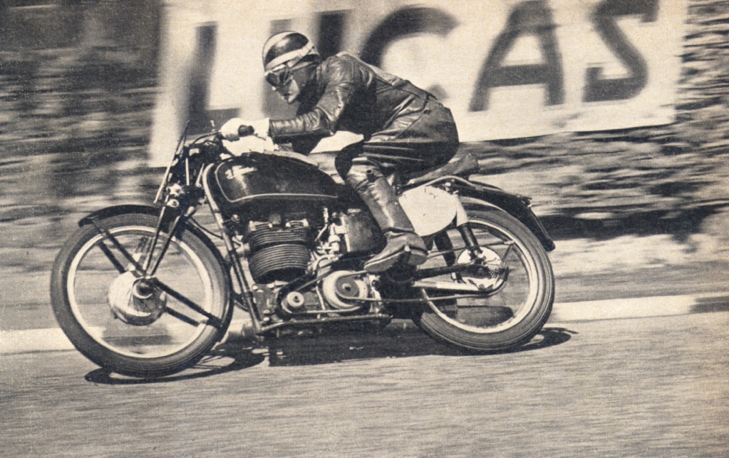 RACING -  [Road racing] LE TT 1949 PREMIERE EPREUVE DU NOUVEAU CHAMPIONNAT DU MONDE 49-tt-10