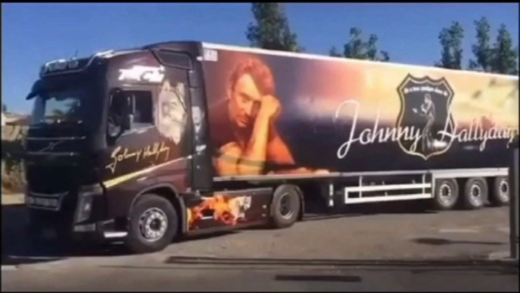 Les camions décorés Johnny 0116