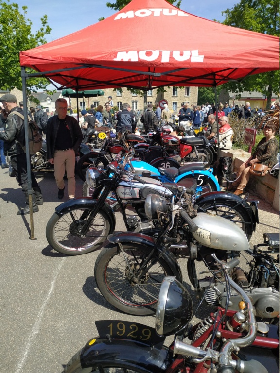 Festival motos anciennes de Bains sur Oust 1er mai 2022 Img_2204