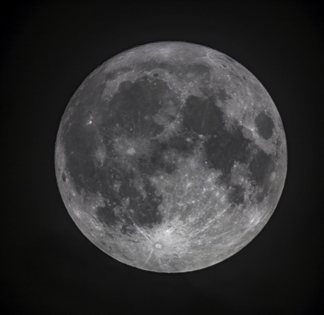 Dans l'œil du télescope - ESCALES D'ÉTÉ - samedi 21 août 2021 Lune_110