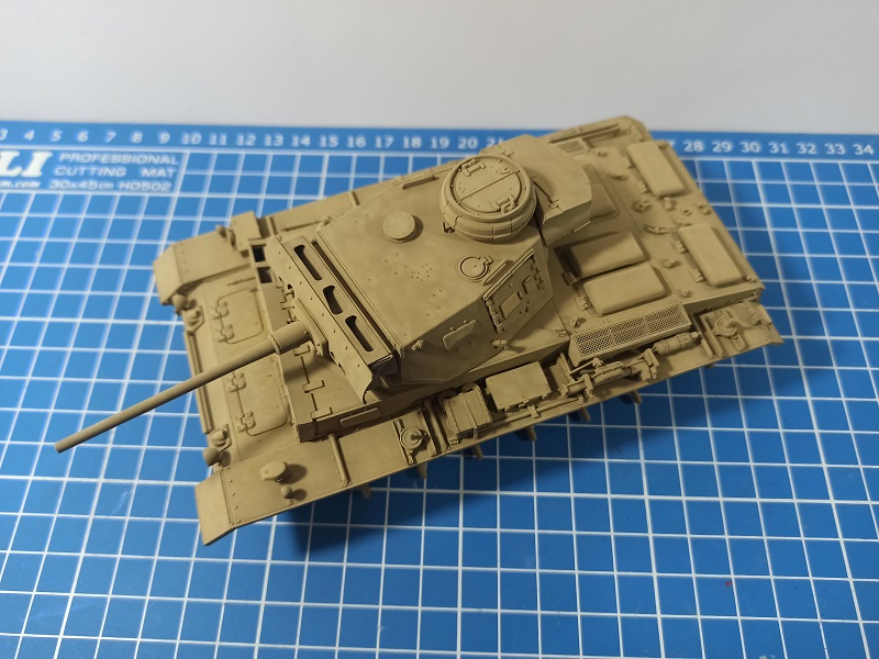 [Terminé] Pz.Kpfw.III Ausf.J [Dragon-6394] - Page 2 0438