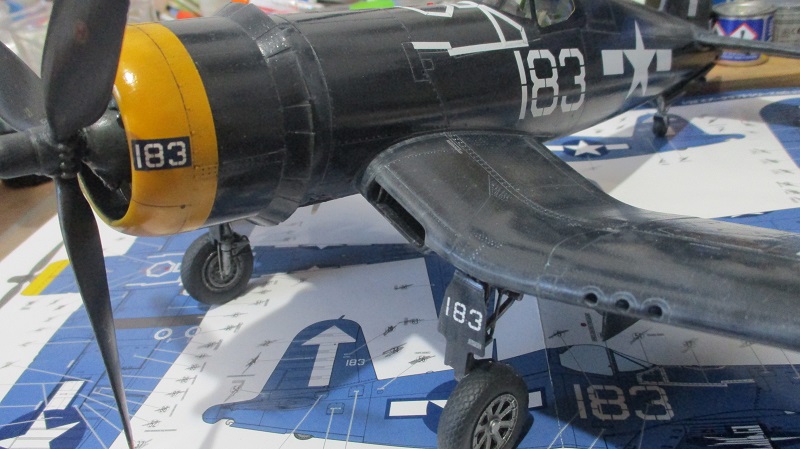 Corsair F4U-1D 1/32 [Tamiya 60327] (Terminé) - Page 4 Img_0327