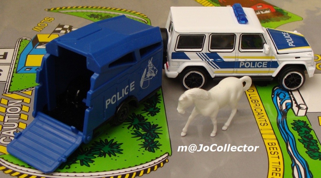 N°R11A MERCEDES-BENZ G 63 AMG POLICE + HORSE TRAILER R11a_m13