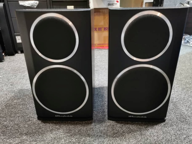 Wharfedale Diamond-121 Bookshelf Speaker (Used) SOLD 112